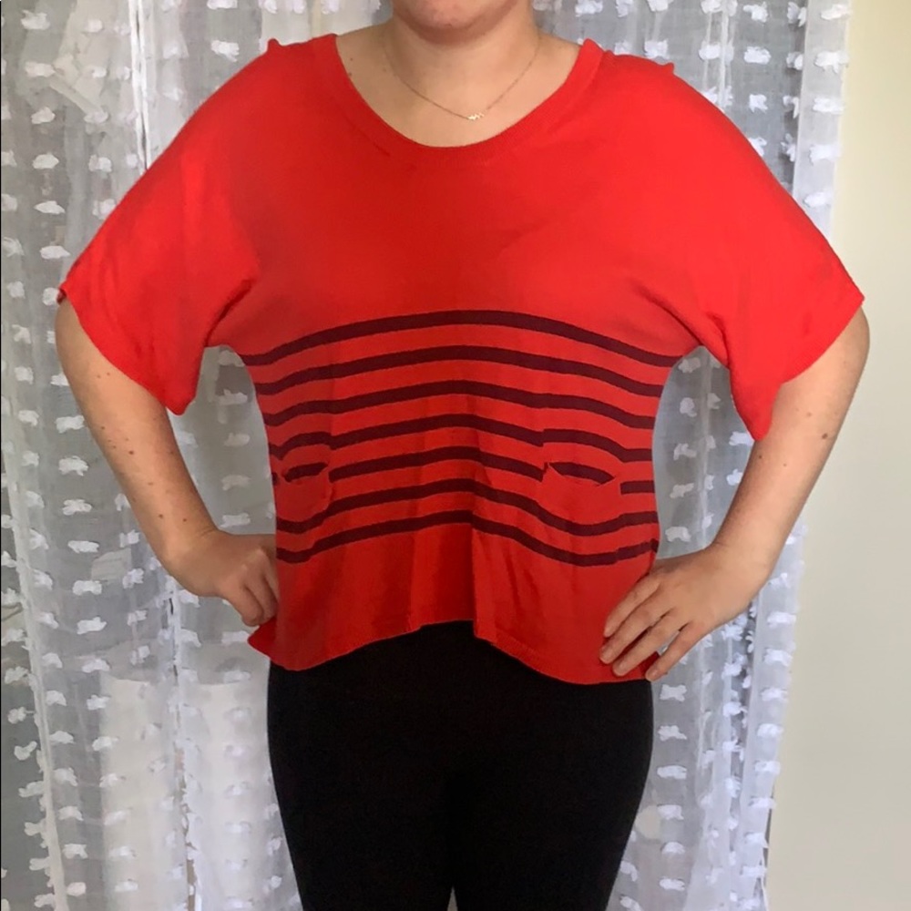 Thin sweater Top